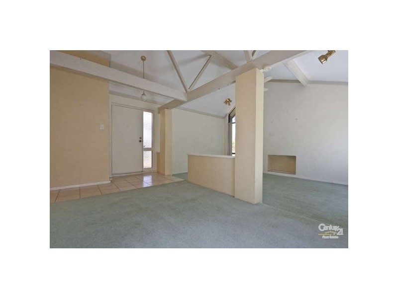 8 Richmond Place, Kingsley WA 6026