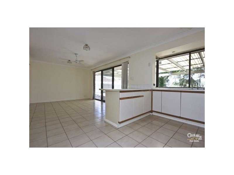 8 Richmond Place, Kingsley WA 6026