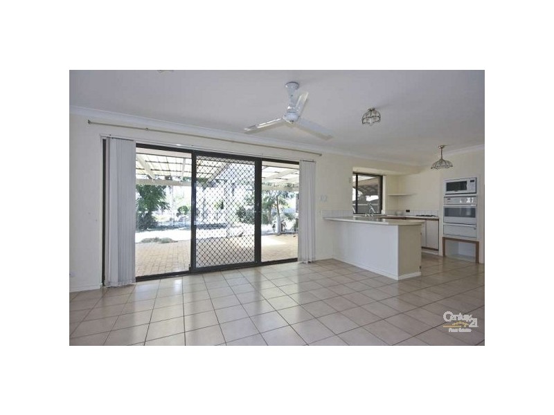 8 Richmond Place, Kingsley WA 6026