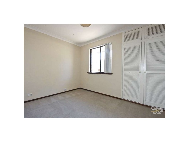 8 Richmond Place, Kingsley WA 6026