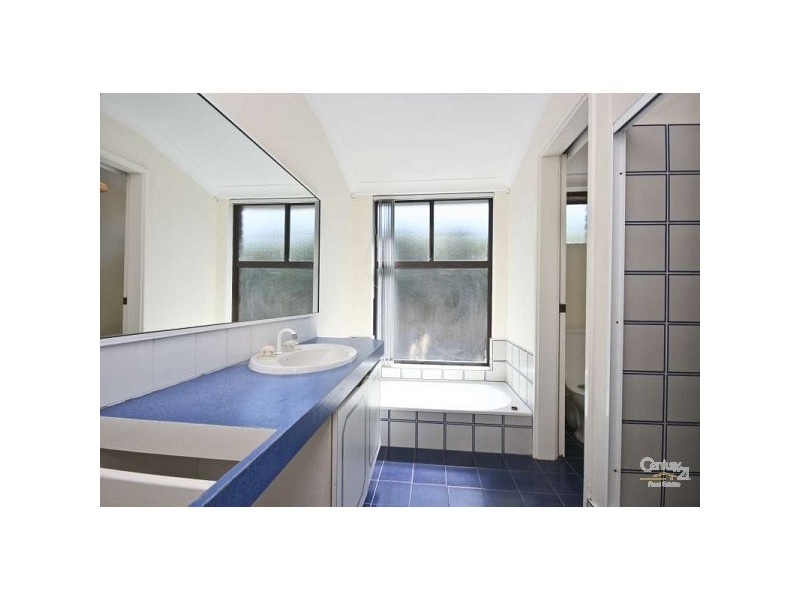 8 Richmond Place, Kingsley WA 6026