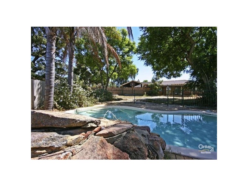 8 Richmond Place, Kingsley WA 6026