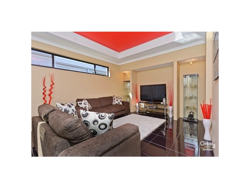 12 Duyfken Road, Jindalee WA 6036