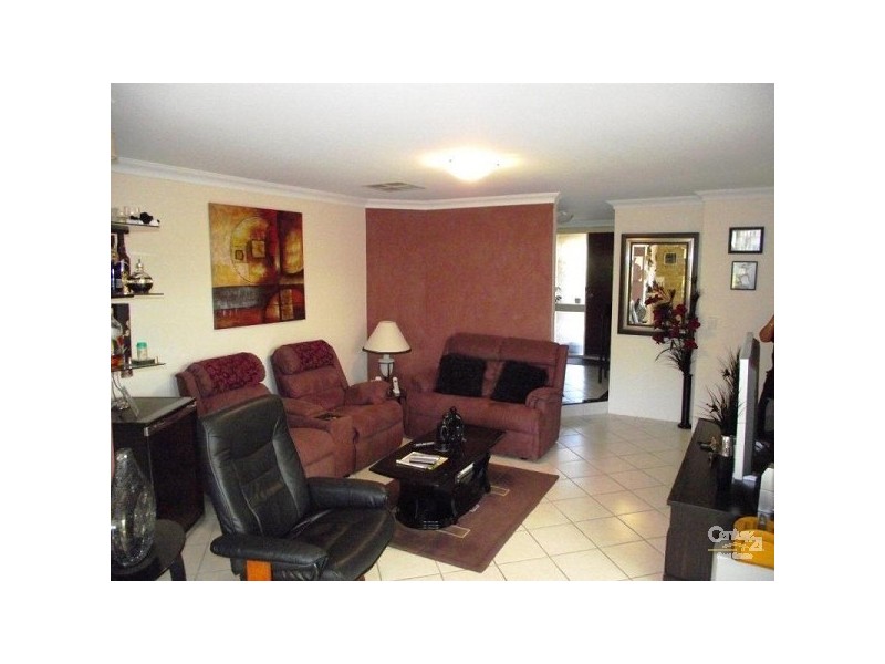 1 Carterton Place, Padbury WA 6025