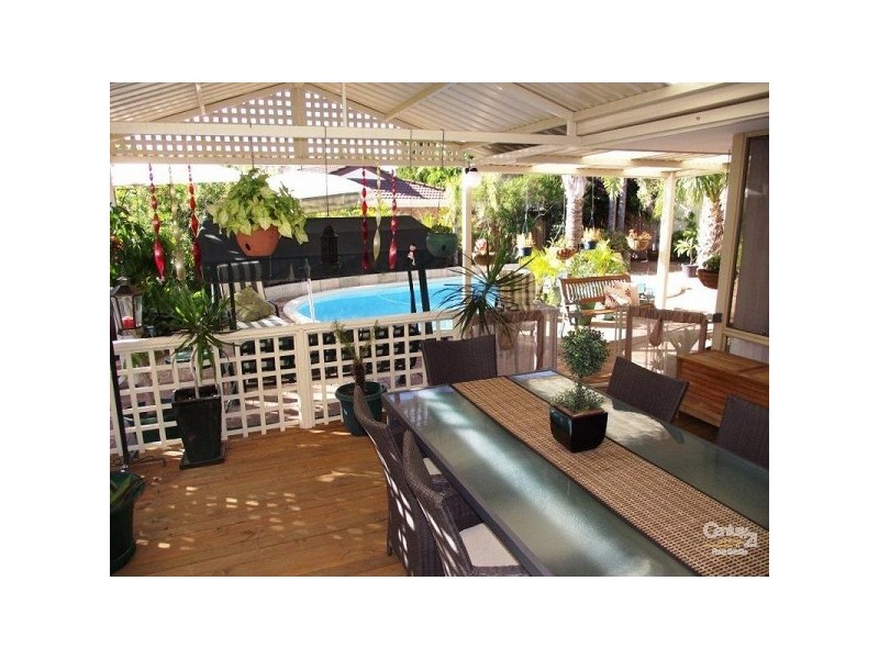 1 Carterton Place, Padbury WA 6025