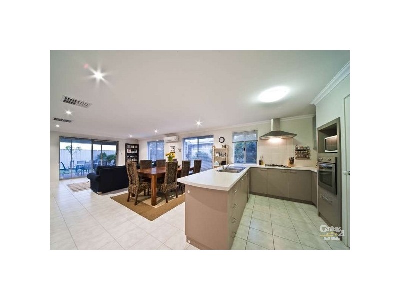 34 Olivedale Road, Madeley WA 6065