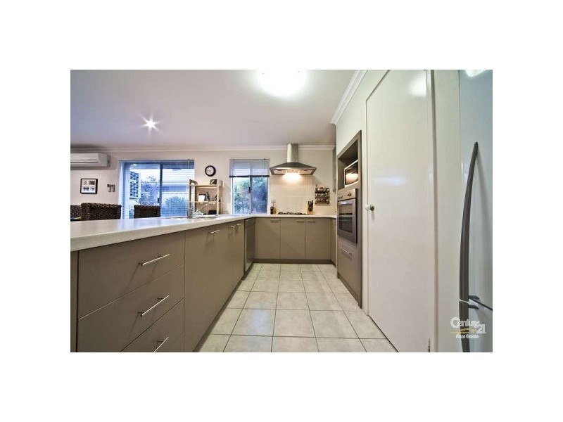 34 Olivedale Road, Madeley WA 6065