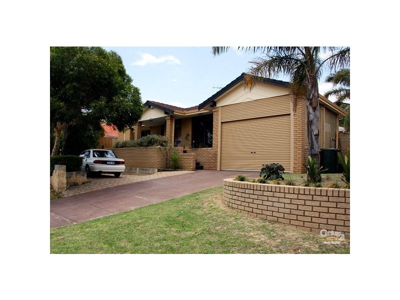26 Coorong Place, Kallaroo WA 6025