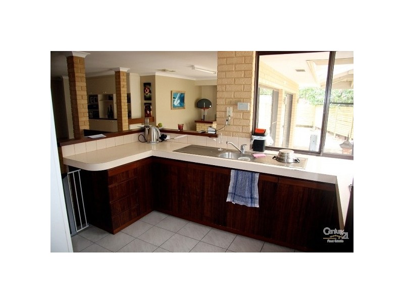 26 Coorong Place, Kallaroo WA 6025