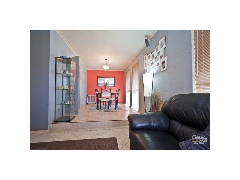 38 Fenton Way, Hillarys WA 6025