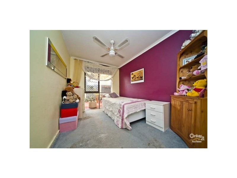 38 Fenton Way, Hillarys WA 6025