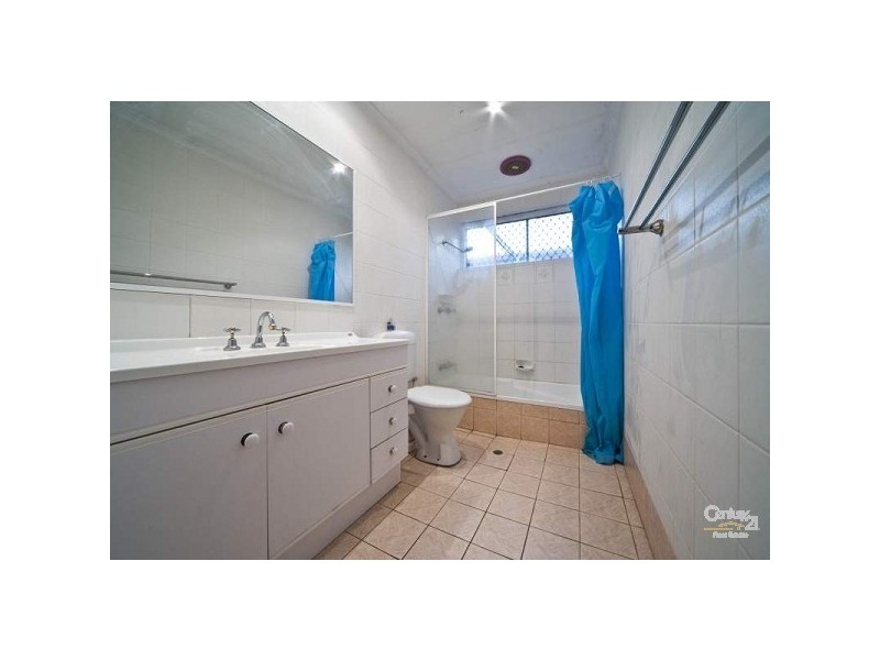 38 Fenton Way, Hillarys WA 6025