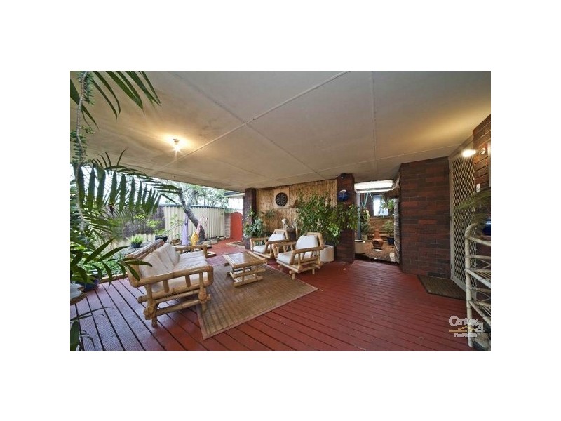 38 Fenton Way, Hillarys WA 6025