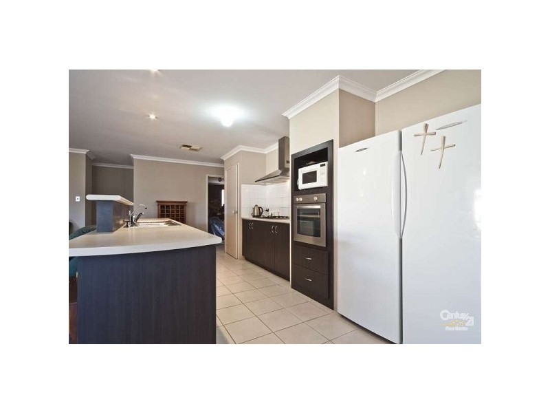 68 Yandella Promenade, Tapping WA 6065