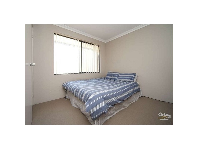 68 Yandella Promenade, Tapping WA 6065