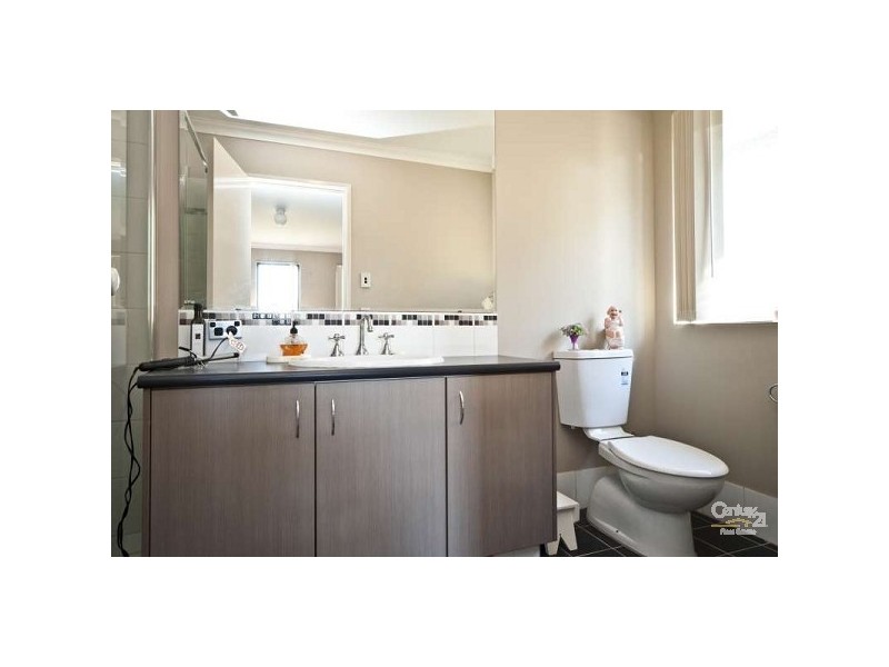 68 Yandella Promenade, Tapping WA 6065
