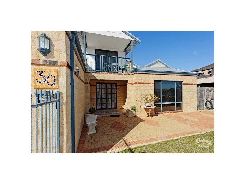30 Dumaresq Loop, Quinns Rocks WA 6030