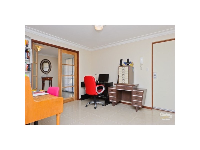 30 Dumaresq Loop, Quinns Rocks WA 6030