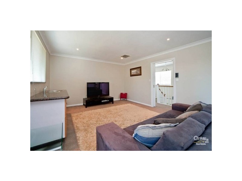 10B Hubbard Drive, Padbury WA 6025