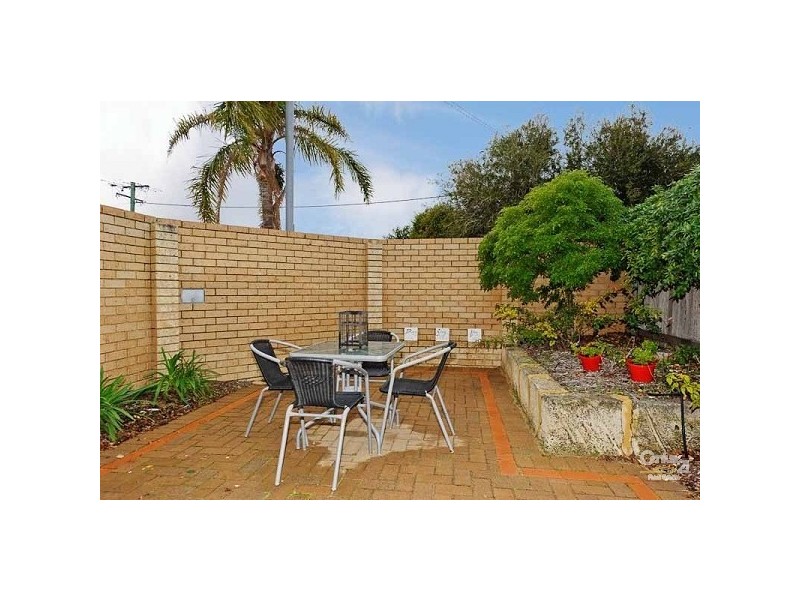 23 Dusting Road, Balcatta WA 6021