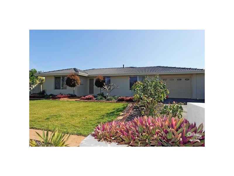 39 Pathfinder Road, Padbury WA 6025