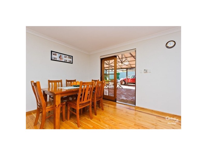 39 Pathfinder Road, Padbury WA 6025