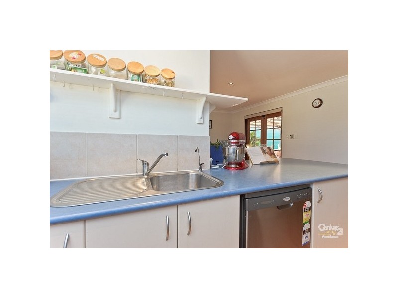 39 Pathfinder Road, Padbury WA 6025