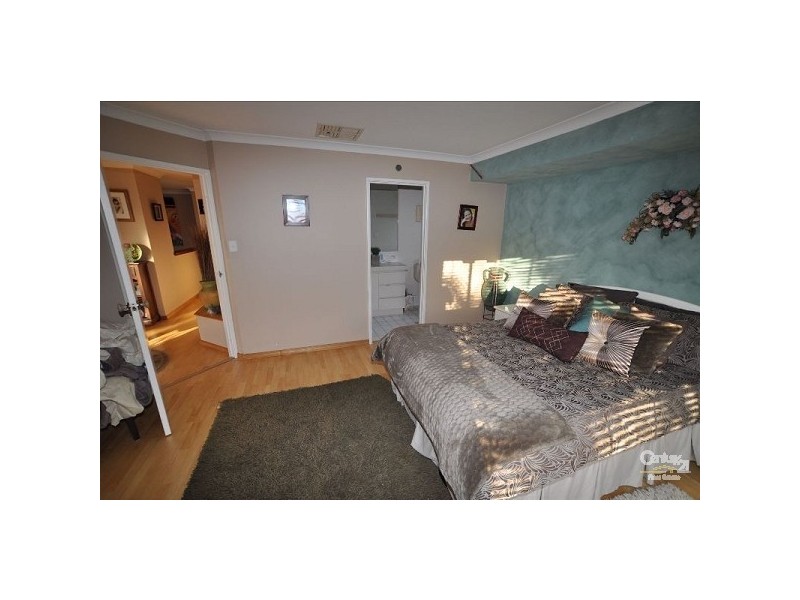 19 Viola Place, Beechboro WA 6063