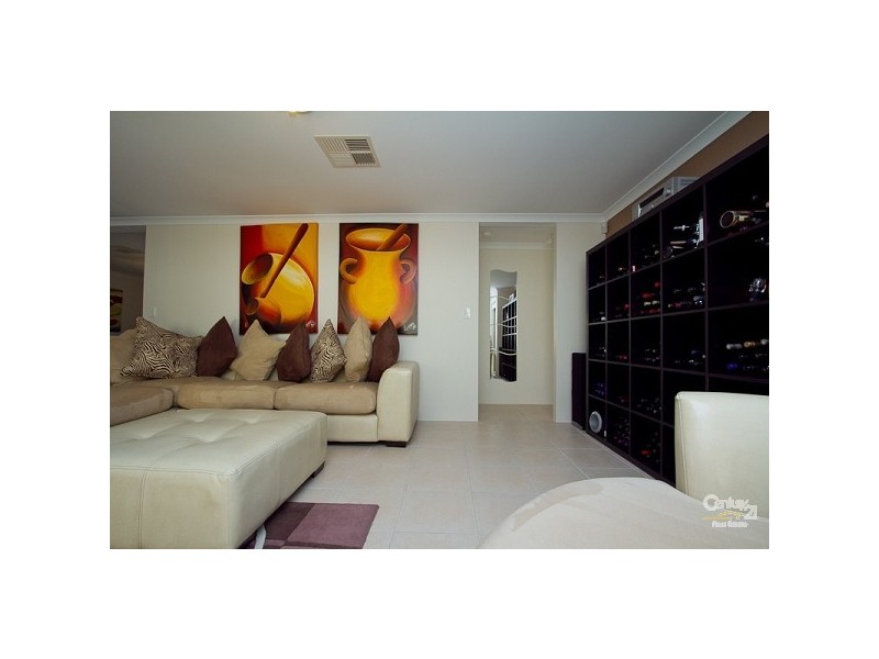 3 Salishan Street, Clarkson WA 6030