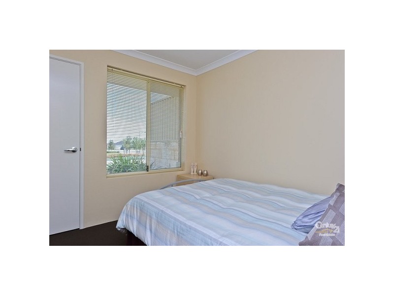 6 Mallow Link, Butler WA 6036