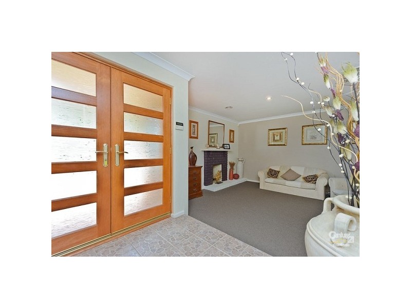 4 Phillip Close, Mullaloo WA 6027