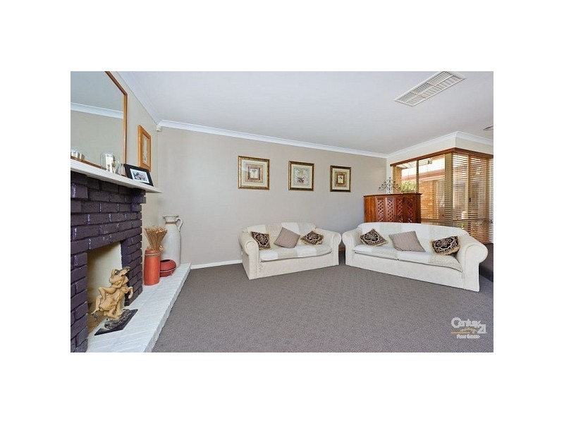 4 Phillip Close, Mullaloo WA 6027