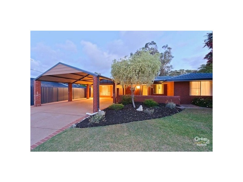 140 Camberwarra Drive, Craigie WA 6025
