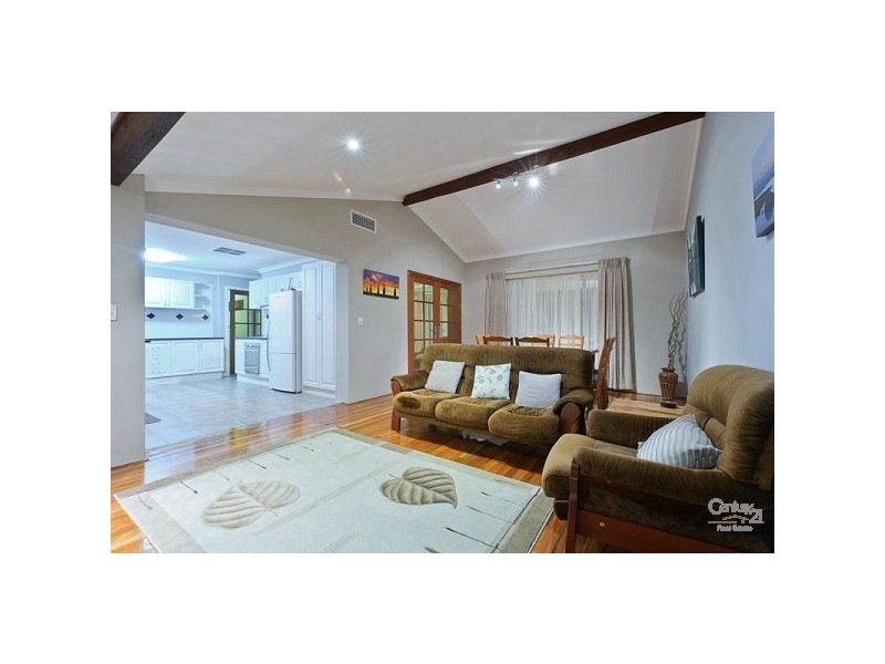 140 Camberwarra Drive, Craigie WA 6025