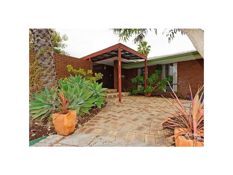 1 Daly Place, Padbury WA 6025