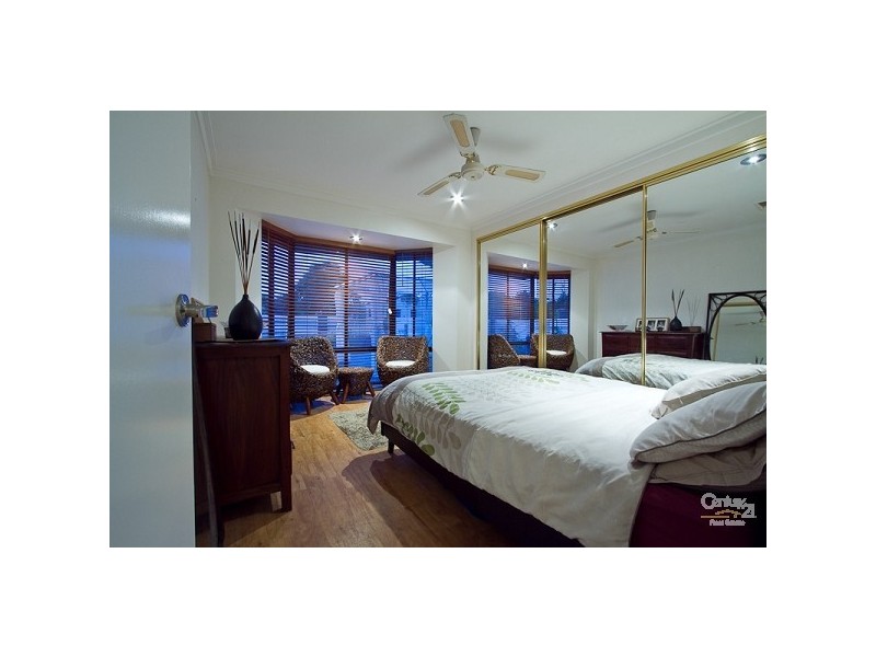 2 King Place, Padbury WA 6025