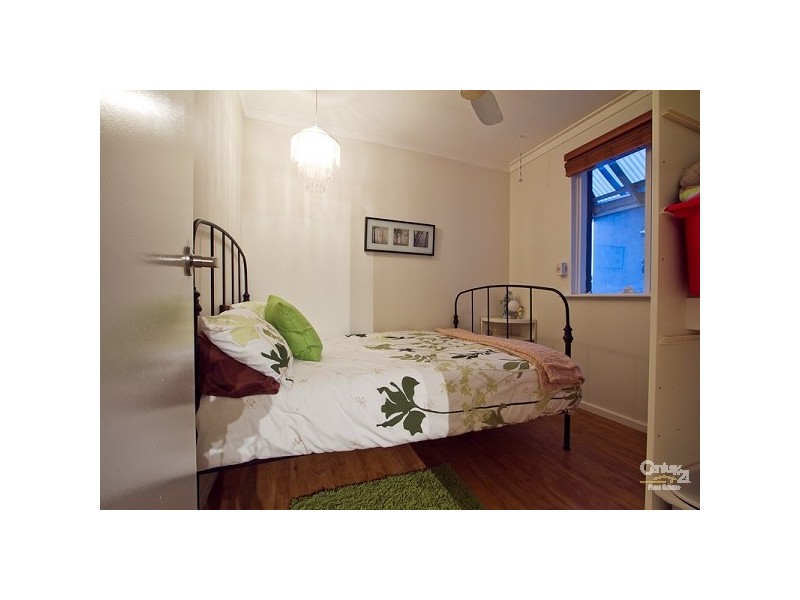 2 King Place, Padbury WA 6025