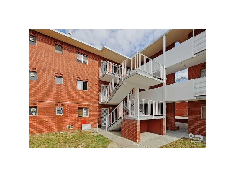 8/185 Wanneroo Road, Tuart Hill WA 6060