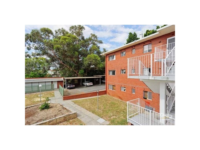 8/185 Wanneroo Road, Tuart Hill WA 6060