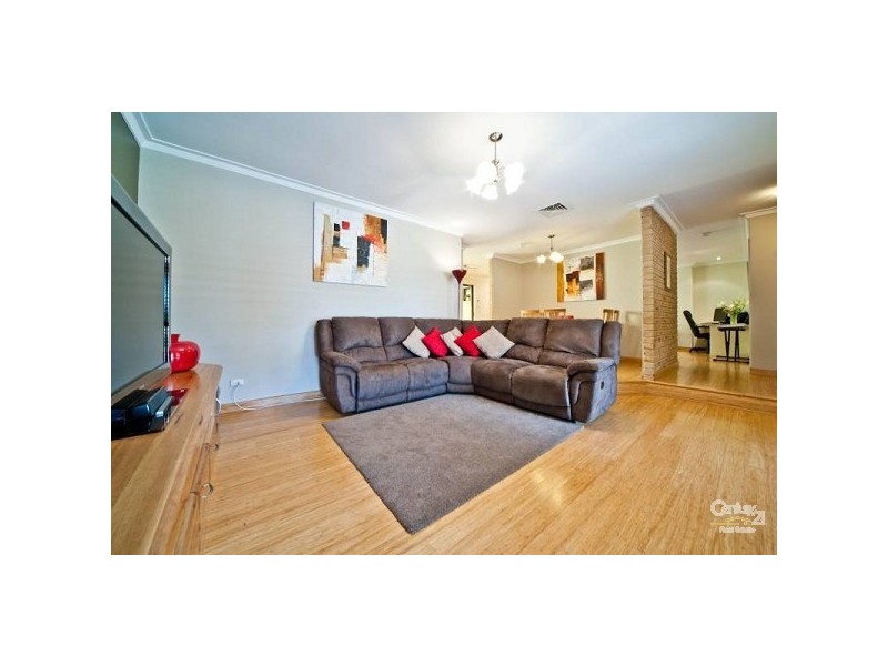 17 Benbullen Blvd, Kingsley WA 6026