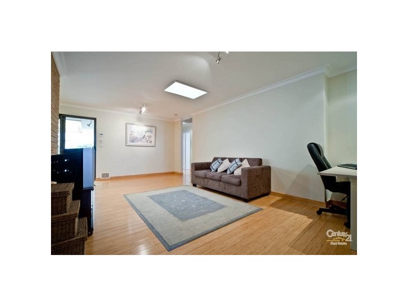 17 Benbullen Blvd, Kingsley WA 6026