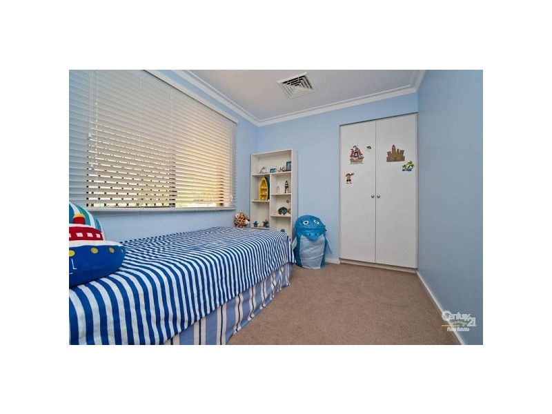 17 Benbullen Blvd, Kingsley WA 6026