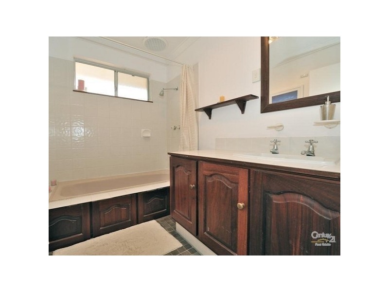 18A Warburton Avenue, Padbury WA 6025