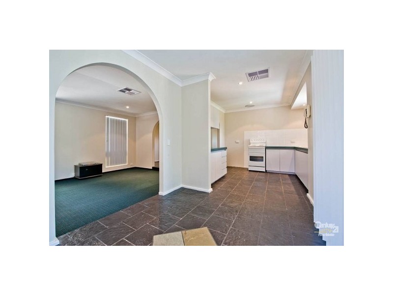 11 Fitzpatrick Way, Padbury WA 6025