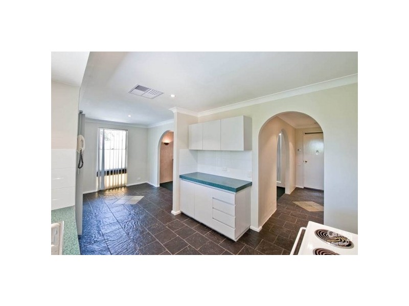 11 Fitzpatrick Way, Padbury WA 6025