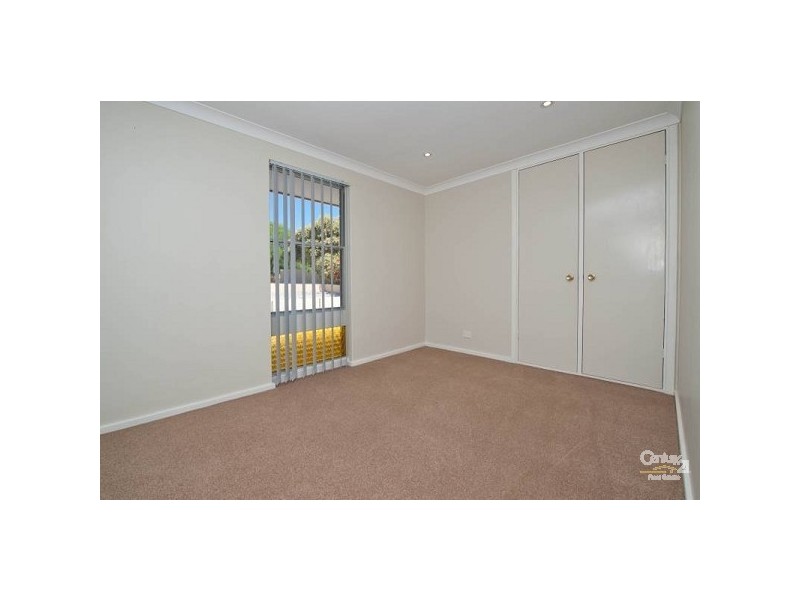 11 Fitzpatrick Way, Padbury WA 6025