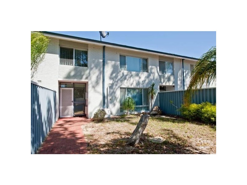 4/37 Ellerby Way, Koondoola WA 6064