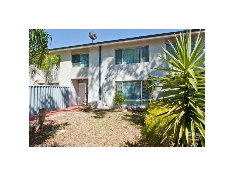 4/37 Ellerby Way, Koondoola WA 6064