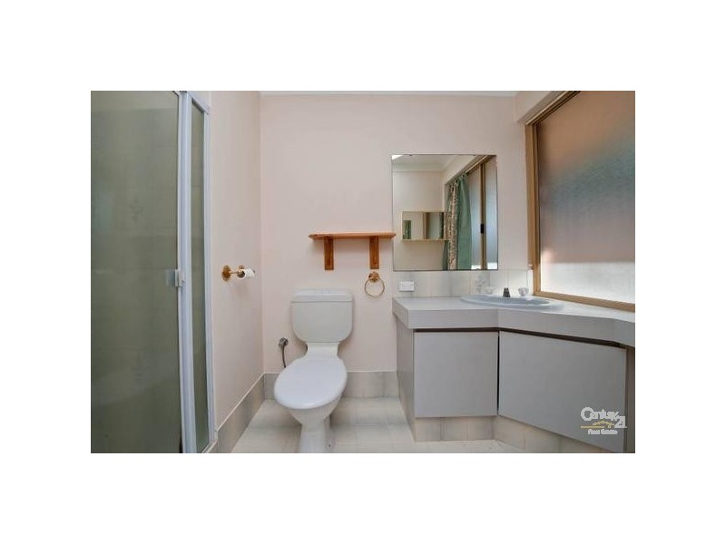 32 Pathfinder Road, Padbury WA 6025