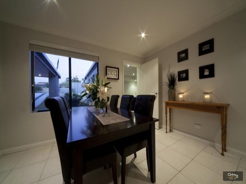 78 Bridgewater Drive, Kallaroo WA 6025